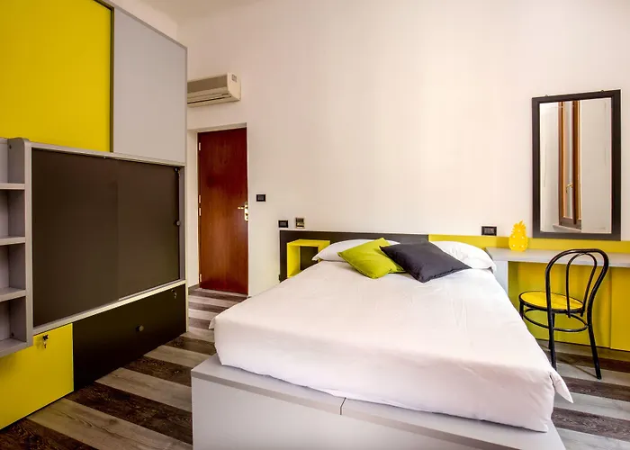 Free Hostel