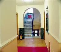 Hostel Free Rom